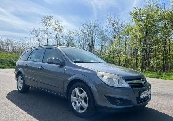 Opel Astra cena 7900 przebieg: 295273, rok produkcji 2008 z Gniezno małe 79